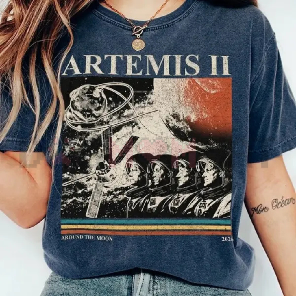 Artemis II Around The Moon Vintage T-Shirt