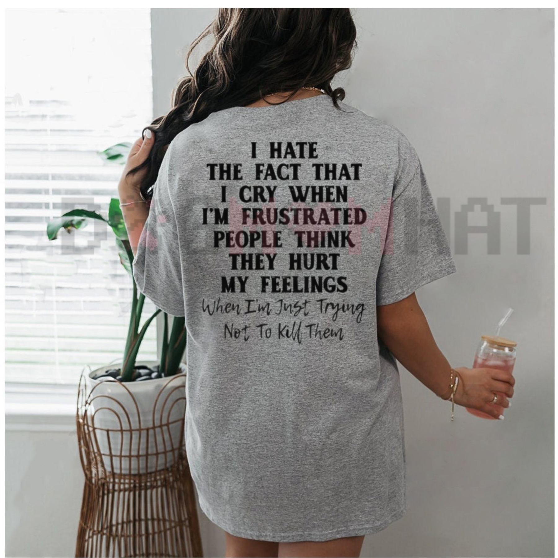 Minimalist "I Hate That I Cry" Graphic T-Shirt